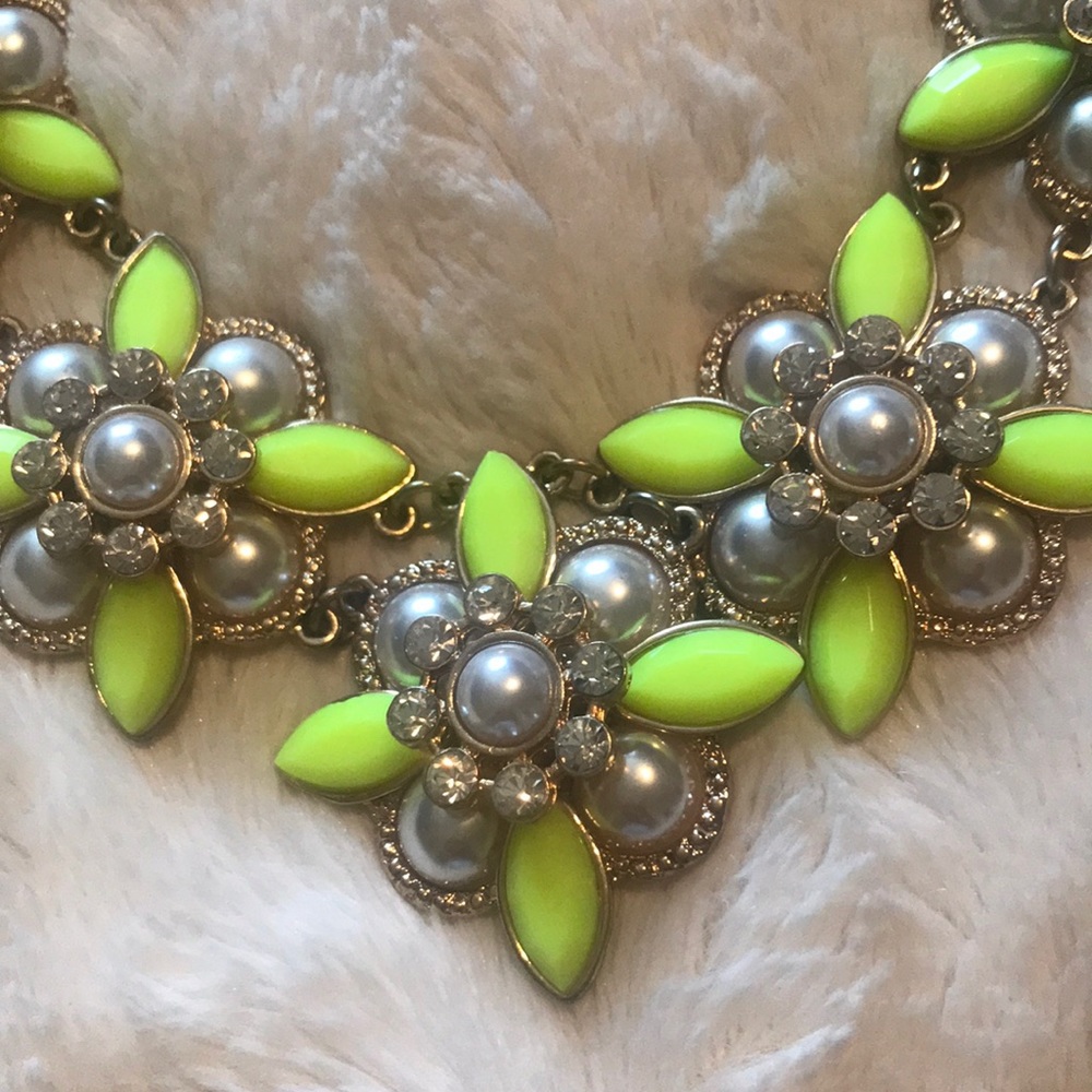 Statement necklace - Picture 2 of 4